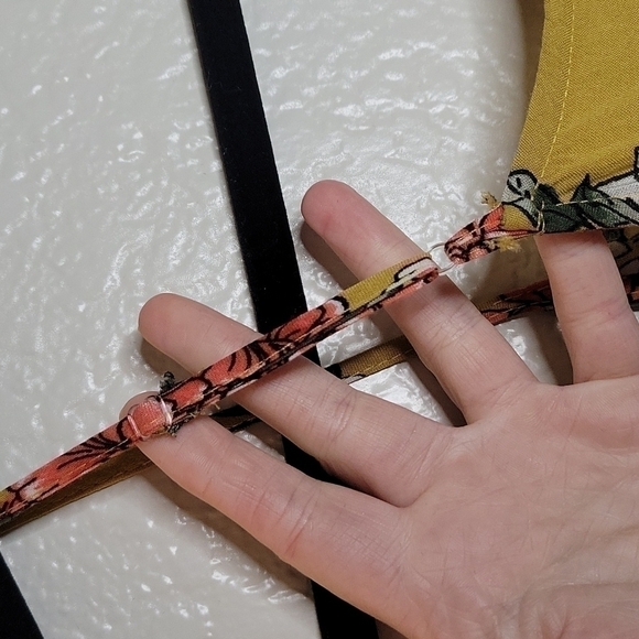 J for Justify Floral Ruffled Romper - Picture 6 of 9